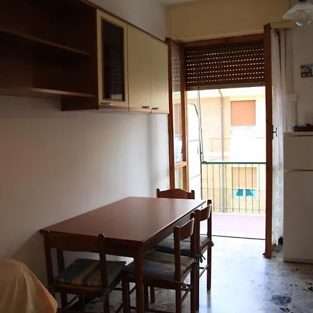 Interno 12 Varazze