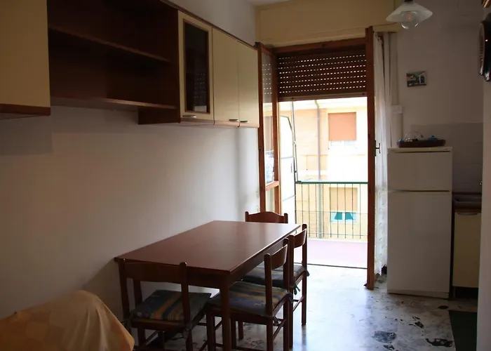 Interno 12 바라체